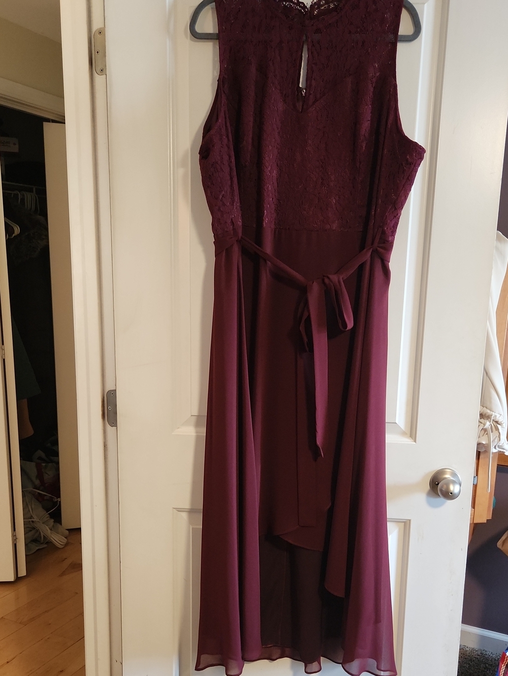 City Chic Sleeveless Lace High-Low Dress in Wine